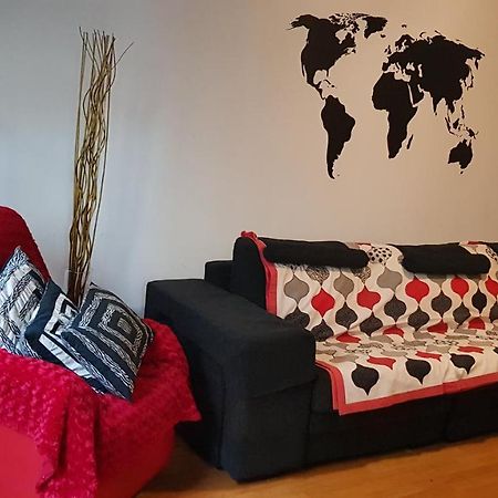 Appartamento Piso en Vigo 150m2 Hasta 7 huéspedes Esterno foto